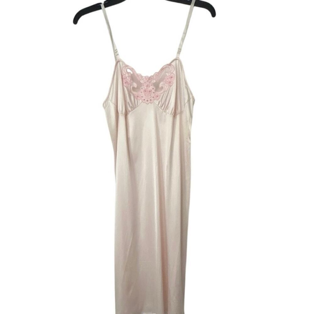 Vintage y2K Babydoll Light Pink Lace Detail Coquette Slip Dress SZ 34